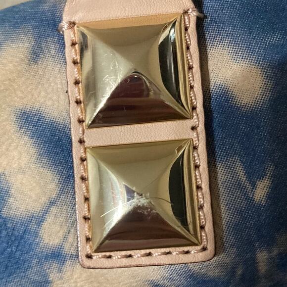 MICHAEL KORS, LARGE TAN, BLUE TIE DYE DUFFLE BAG (ASIS) - Picture 11 of 16